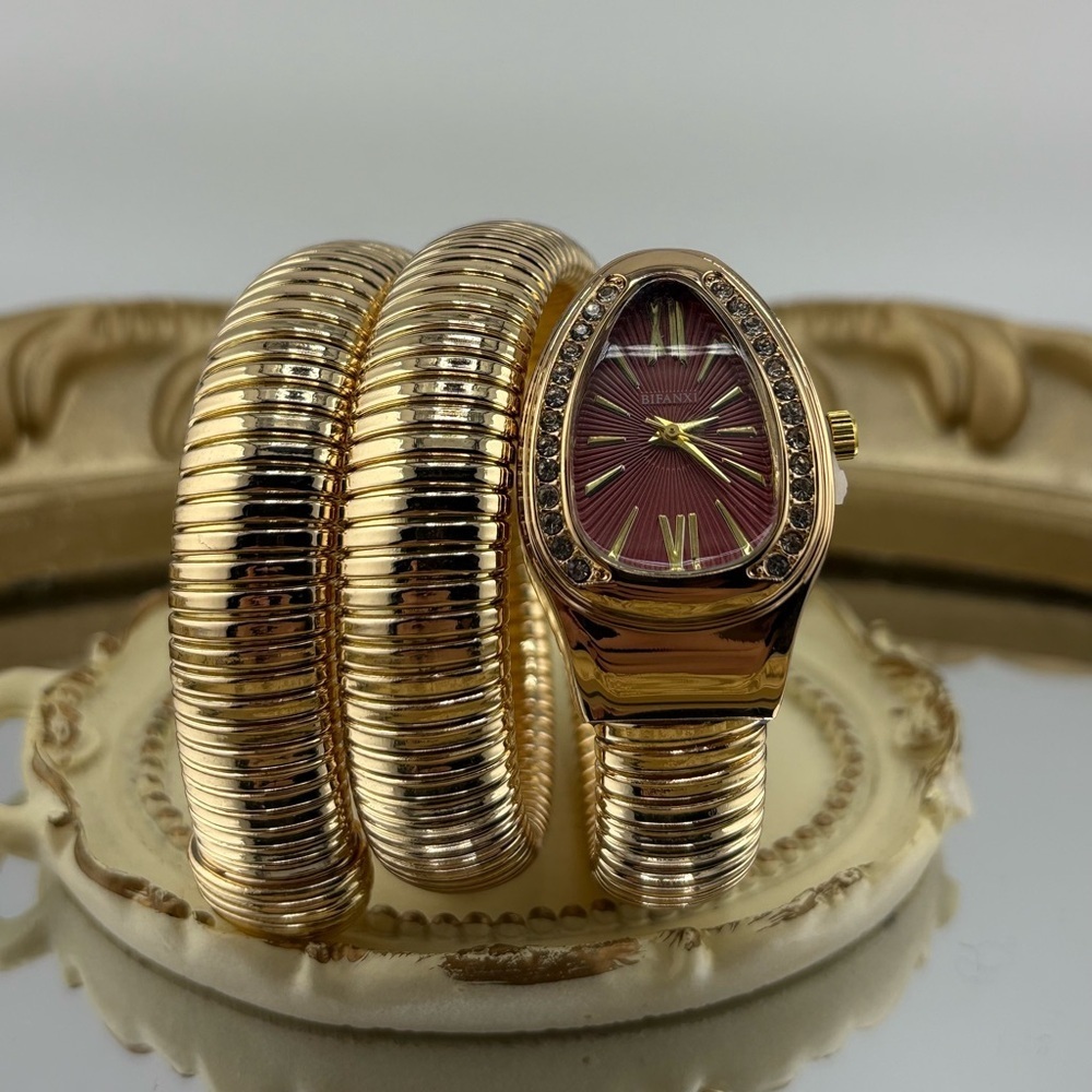 Serpenti Wrap Bracelet Watch – Gold Tone / Burgundy Dial ✨ - Picture 3 of 14